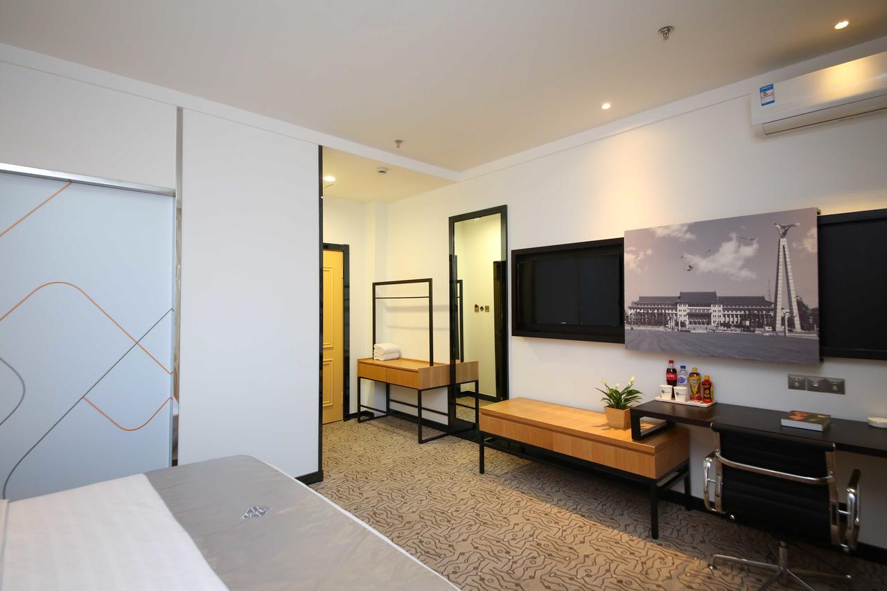 Chonpines Hotel Changchun Exterior foto