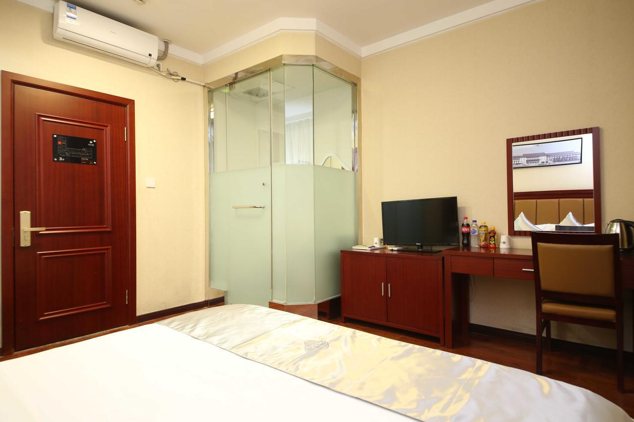 Chonpines Hotel Changchun Exterior foto